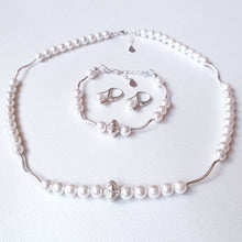 Load image into Gallery viewer, Set &quot;Classic Pearl&quot; din argint 925 cu perle Mallorca albe - Cod produs SE5
